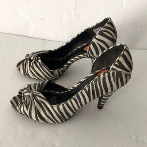 Rocket Dog Shoes Heels Zebra Print SZ 8 Black White